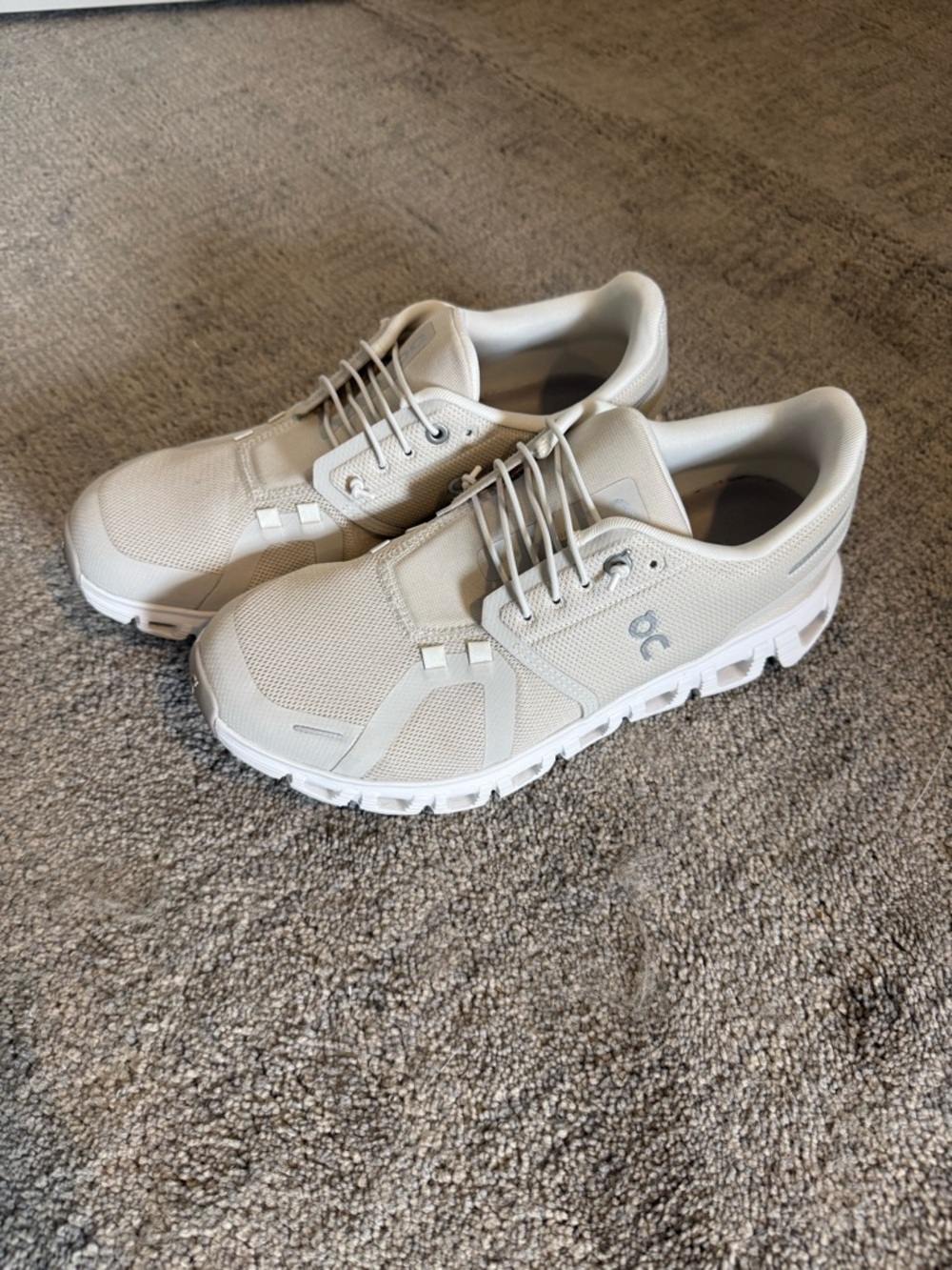 Onclouds Sneakers Like New